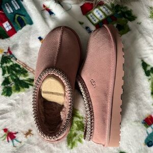 UGG Pink Tasman Slippers NWT